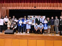 Group photo of Pr LEE with all guests and prize winners